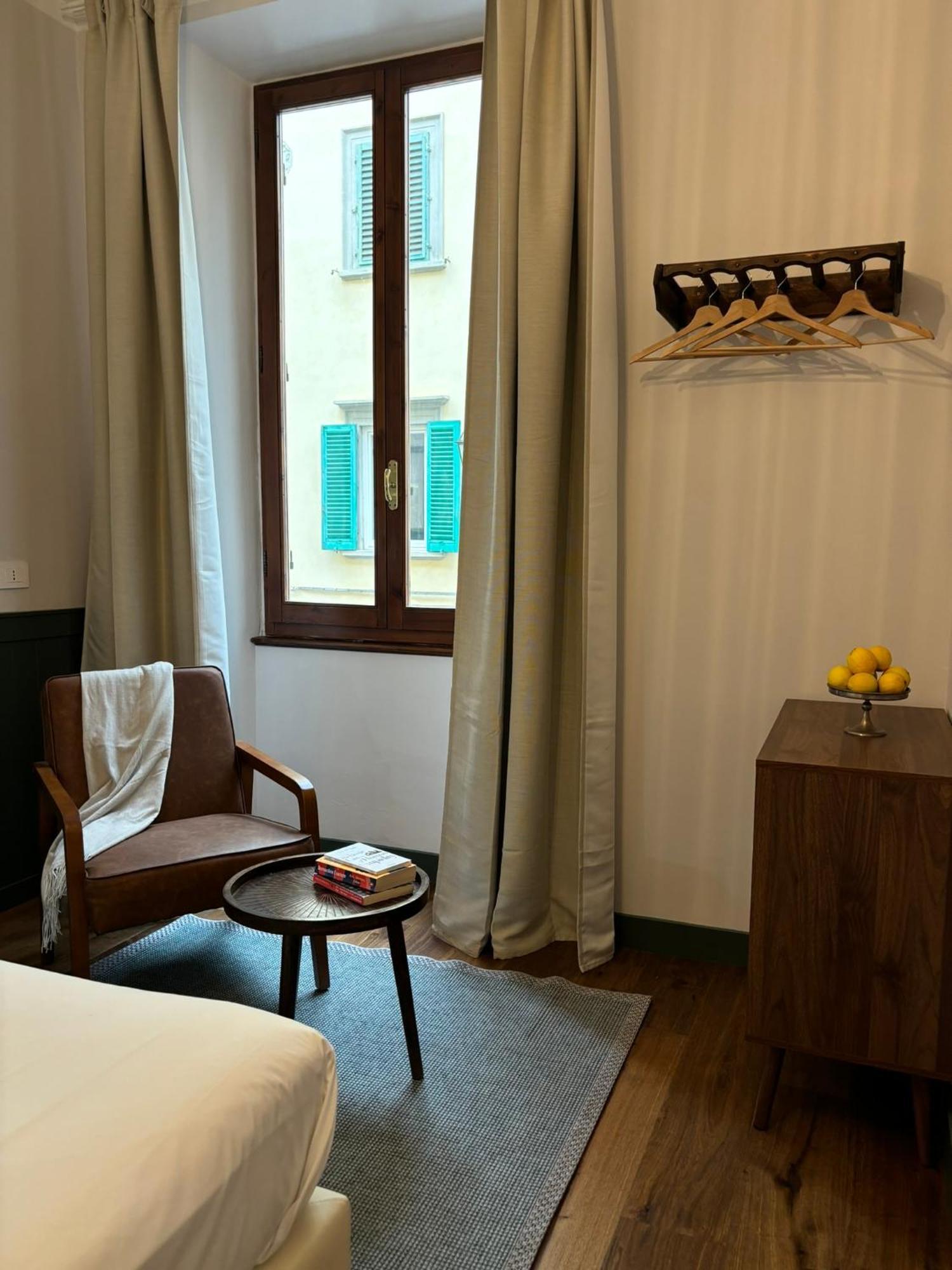 Affittacamere Zanobi 45 Firenze Bagian luar foto