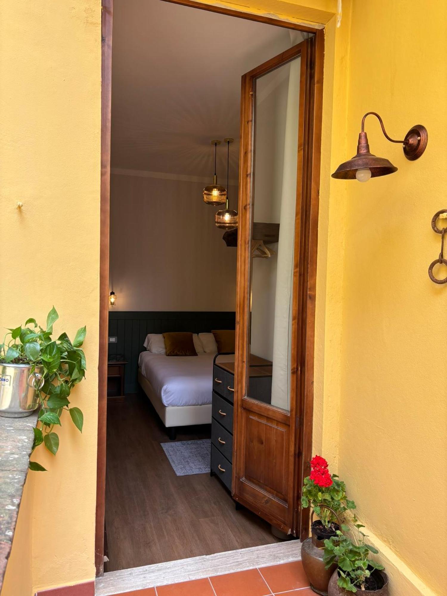 Affittacamere Zanobi 45 Firenze Bagian luar foto