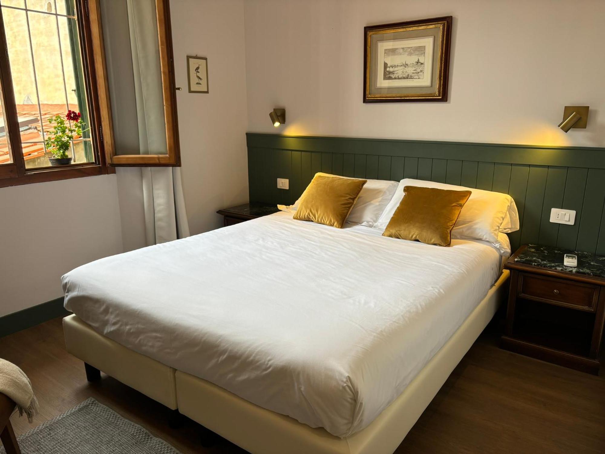 Affittacamere Zanobi 45 Firenze Bagian luar foto