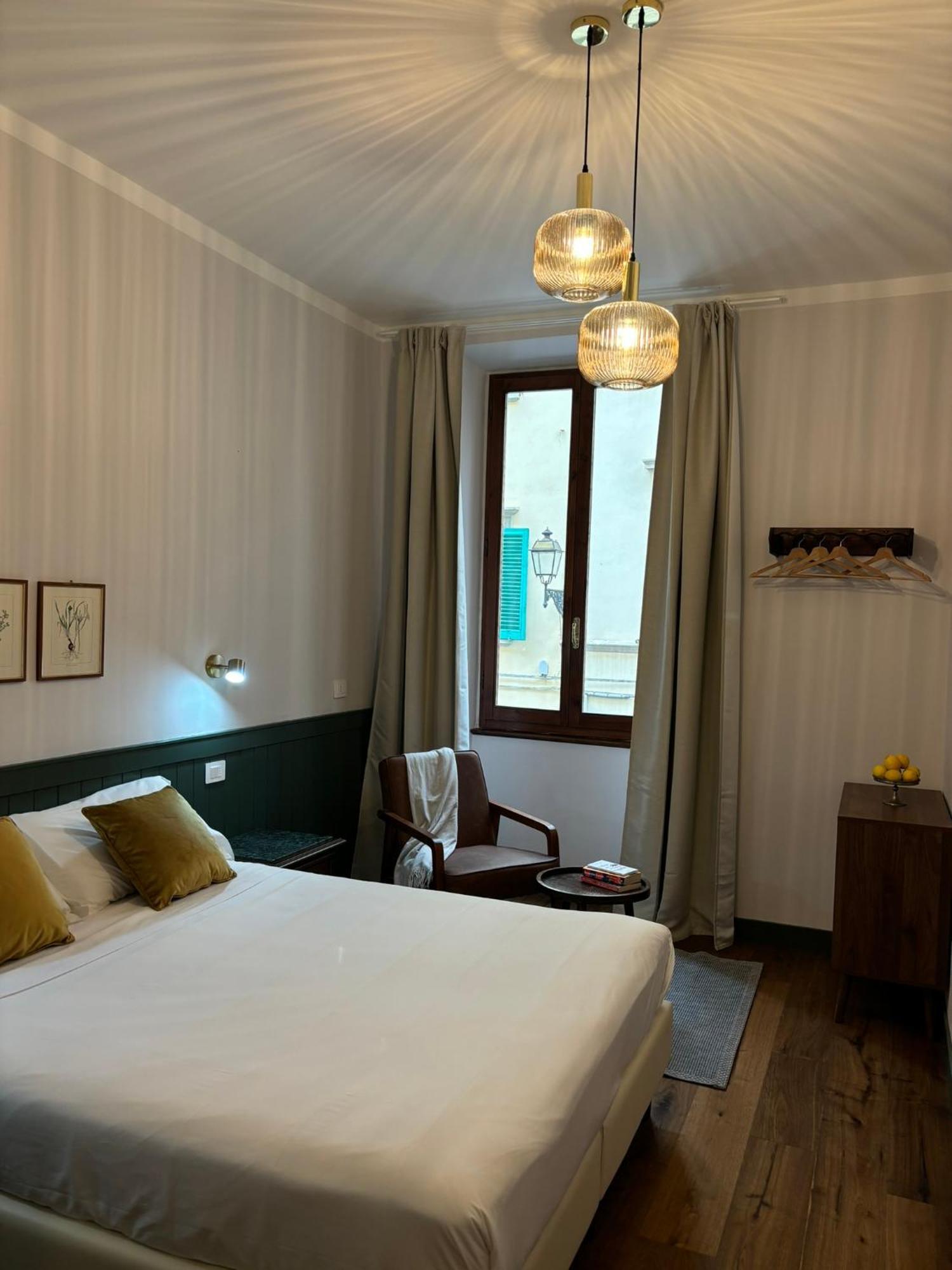 Affittacamere Zanobi 45 Firenze Bagian luar foto