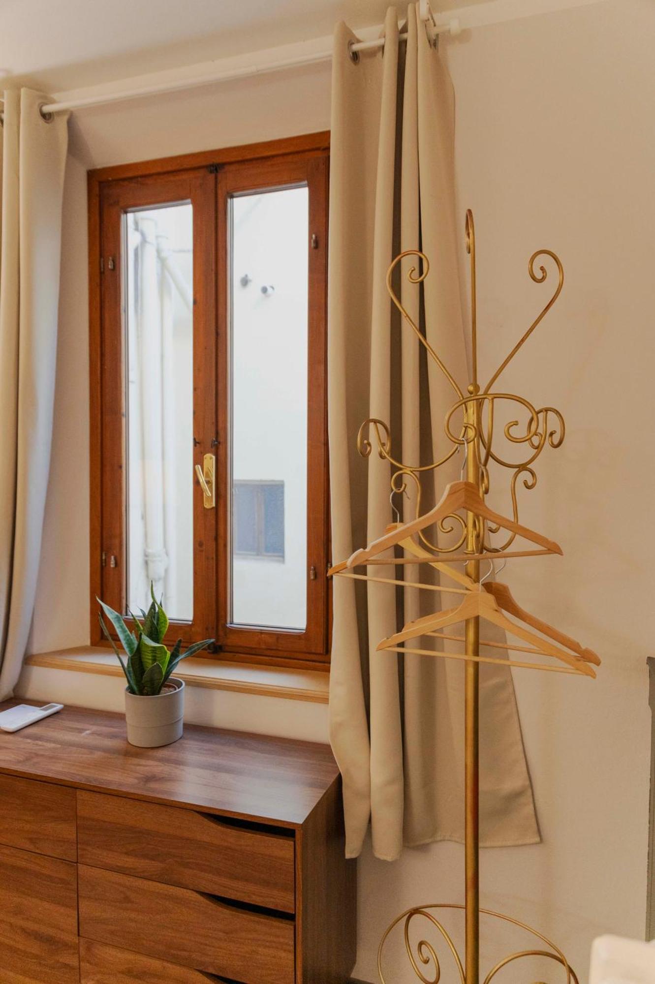 Affittacamere Zanobi 45 Firenze Bagian luar foto
