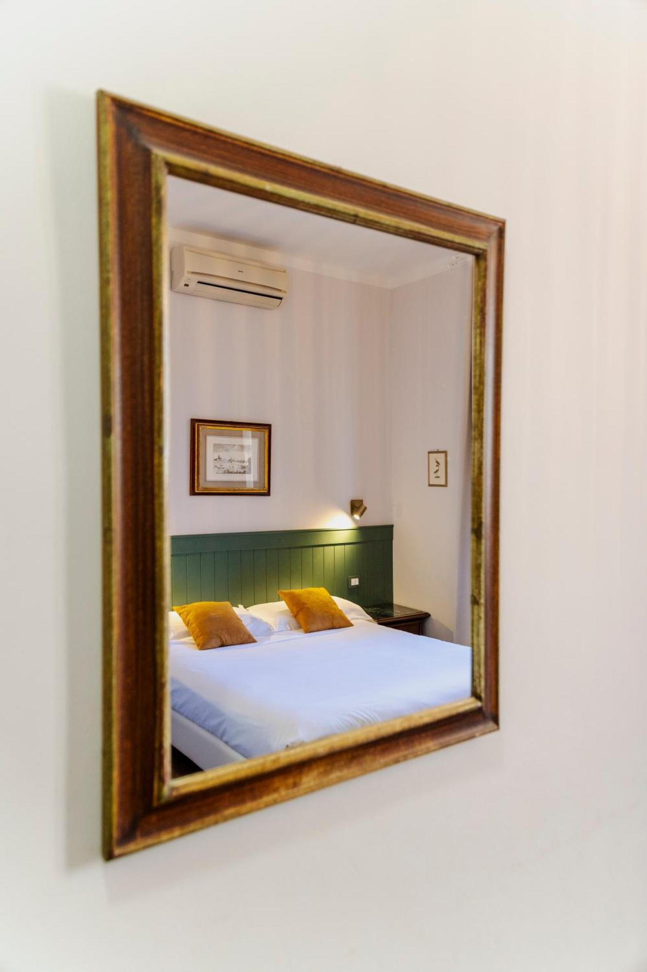 Affittacamere Zanobi 45 Firenze Bagian luar foto